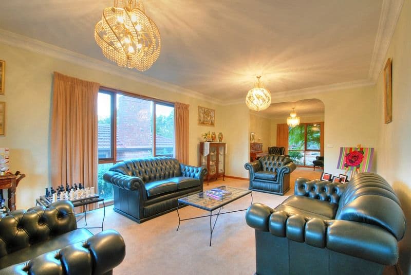 7 Ballamore Crescent, DONCASTER VIC 3108, Doncaster - Thumbnail 2