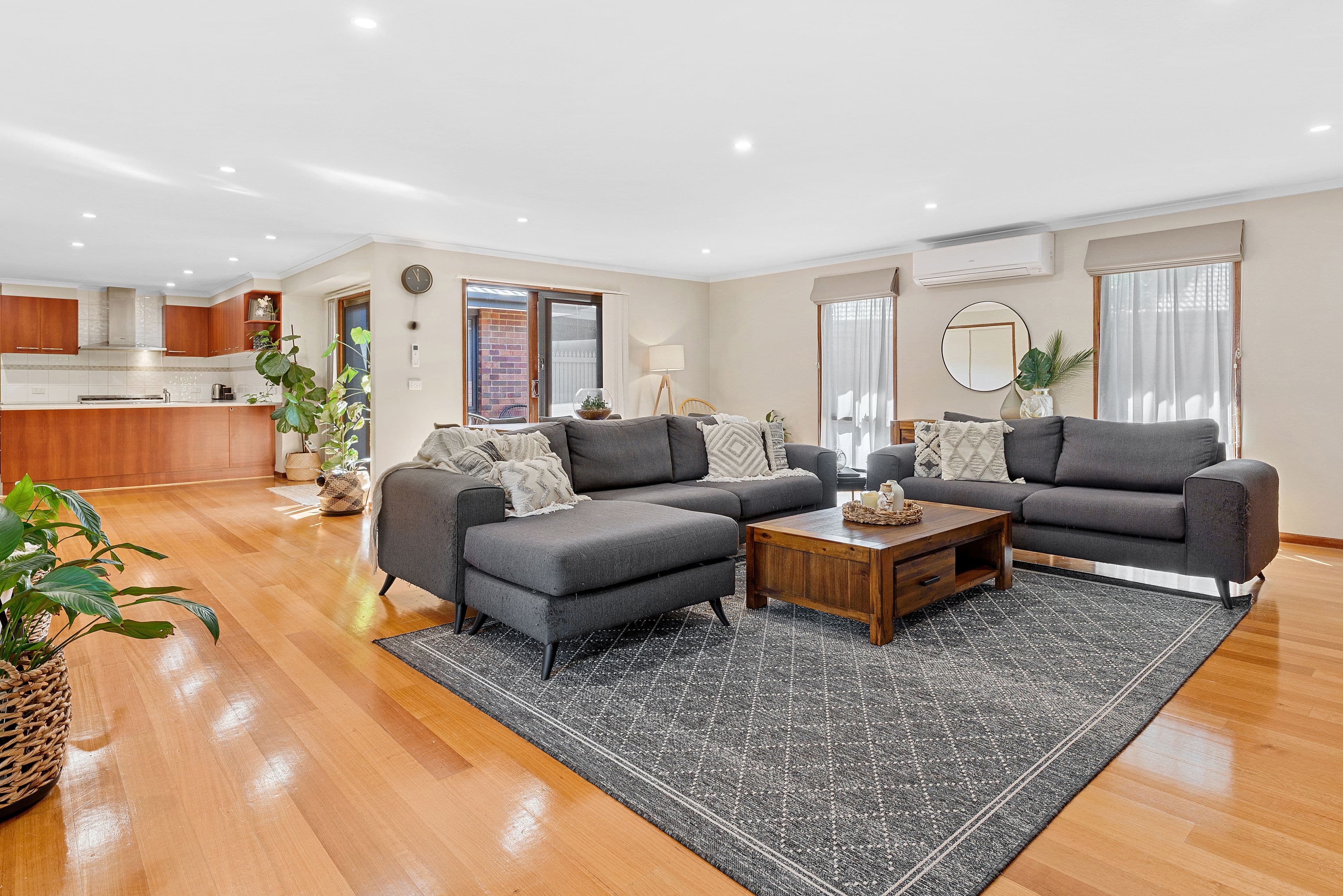 25 Moorhen Crescent, Carrum Downs VIC 3201, Carrum Downs - Thumbnail 2