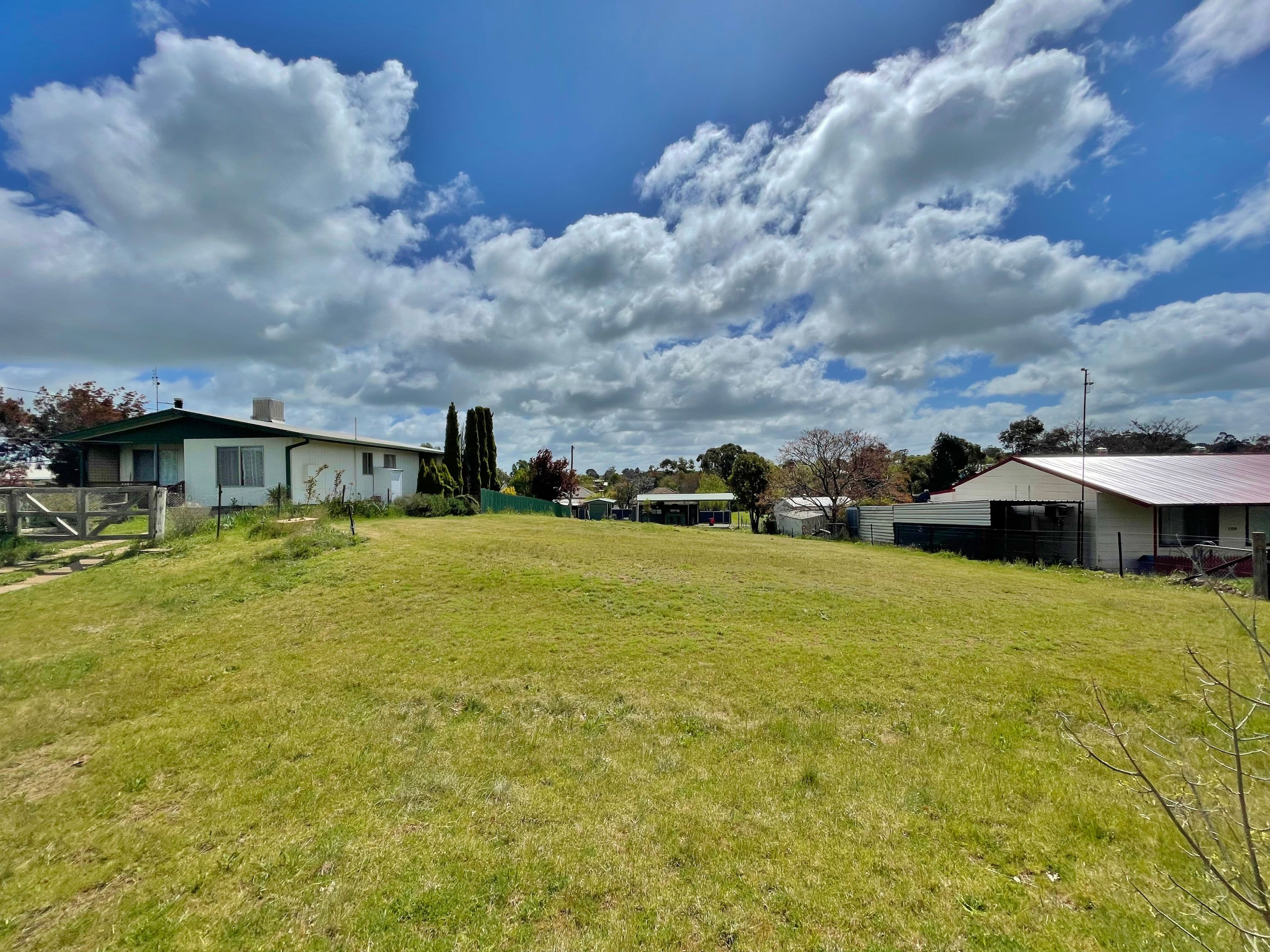 111 Binalong Street, Harden NSW 2587, Harden - Thumbnail 2
