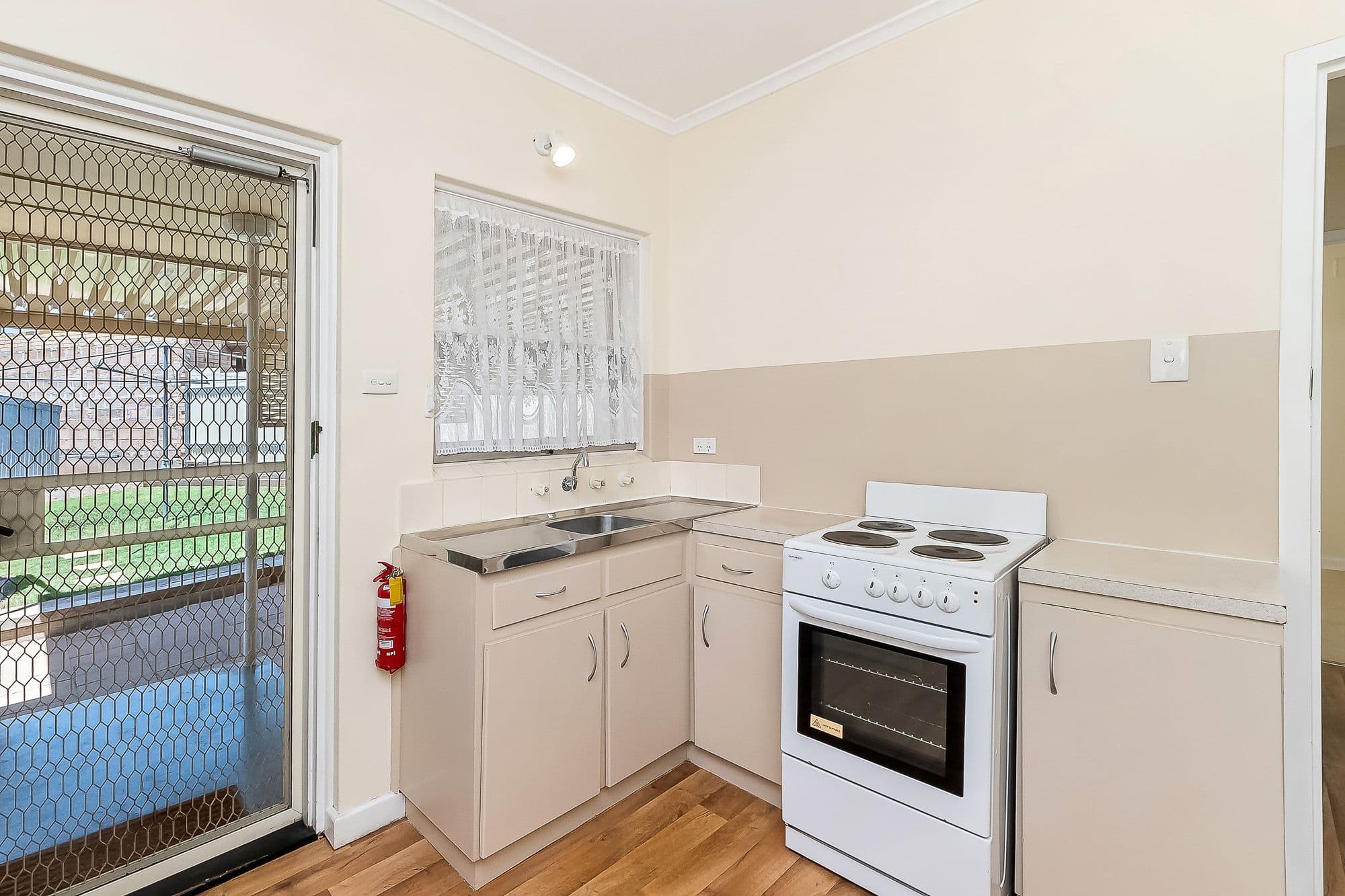 6 Leslie Street, Murray Bridge SA 5253, Murray Bridge - Thumbnail 4