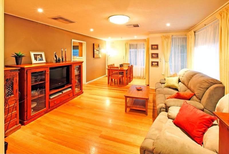 13 Elmhurst Road, GLADSTONE PARK VIC 3043, Gladstone Park - Thumbnail 3