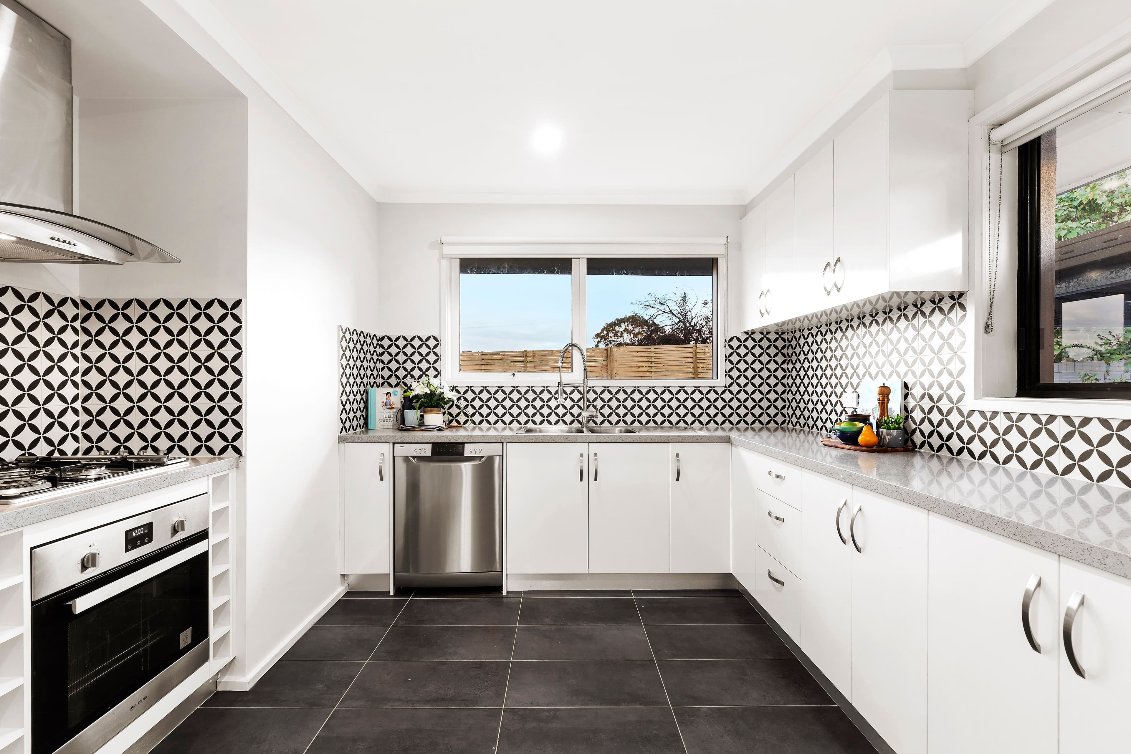 4 Lynette Court, Watsonia VIC 3087, Watsonia - Thumbnail 5