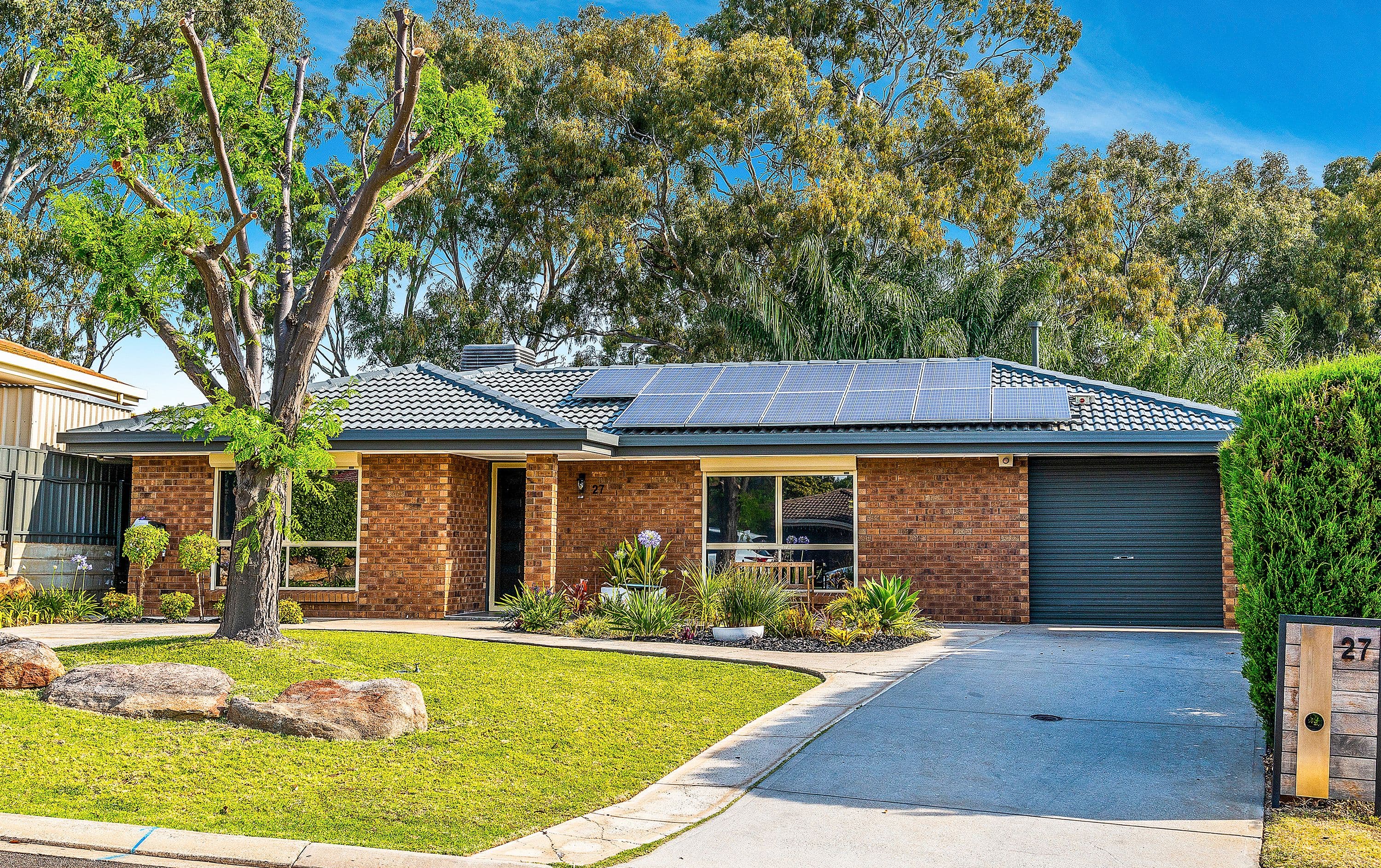27 Kosmina Crescent, Hillbank SA 5112, Hillbank - Image 1