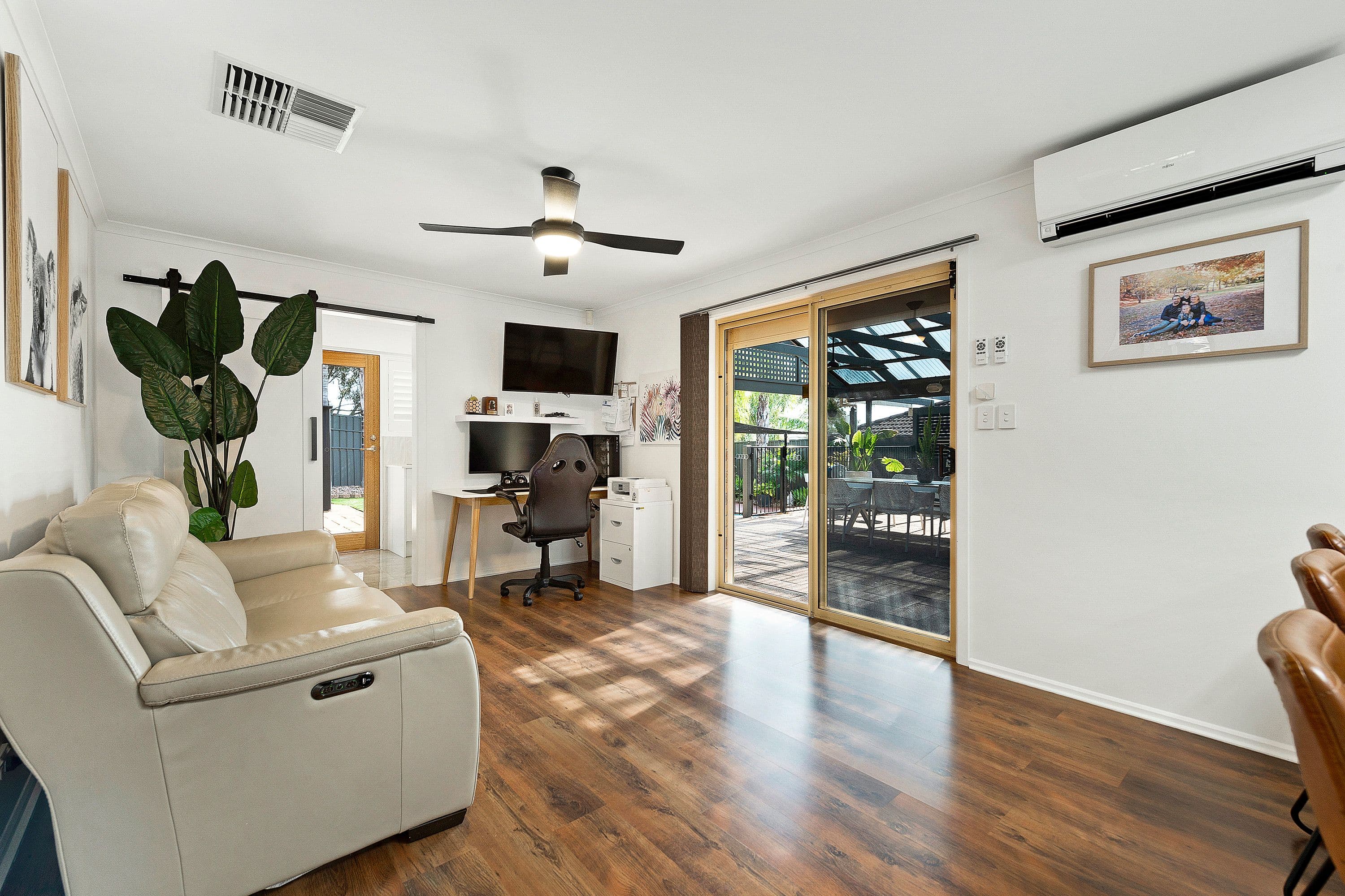 27 Kosmina Crescent, Hillbank SA 5112, Hillbank - Thumbnail 5
