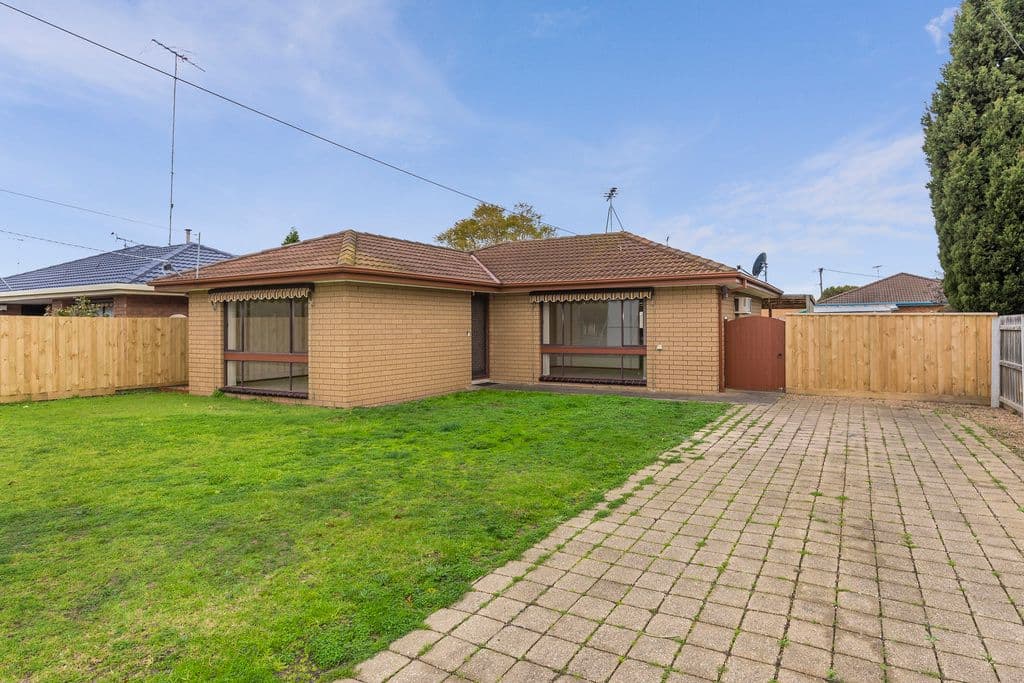 6 Moreland Avenue, Corio VIC 3214, Corio - Image 1