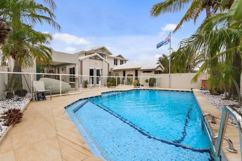 13 Brittanic Crescent, Sovereign Islands QLD 4216, Sovereign Islands - Thumbnail 3