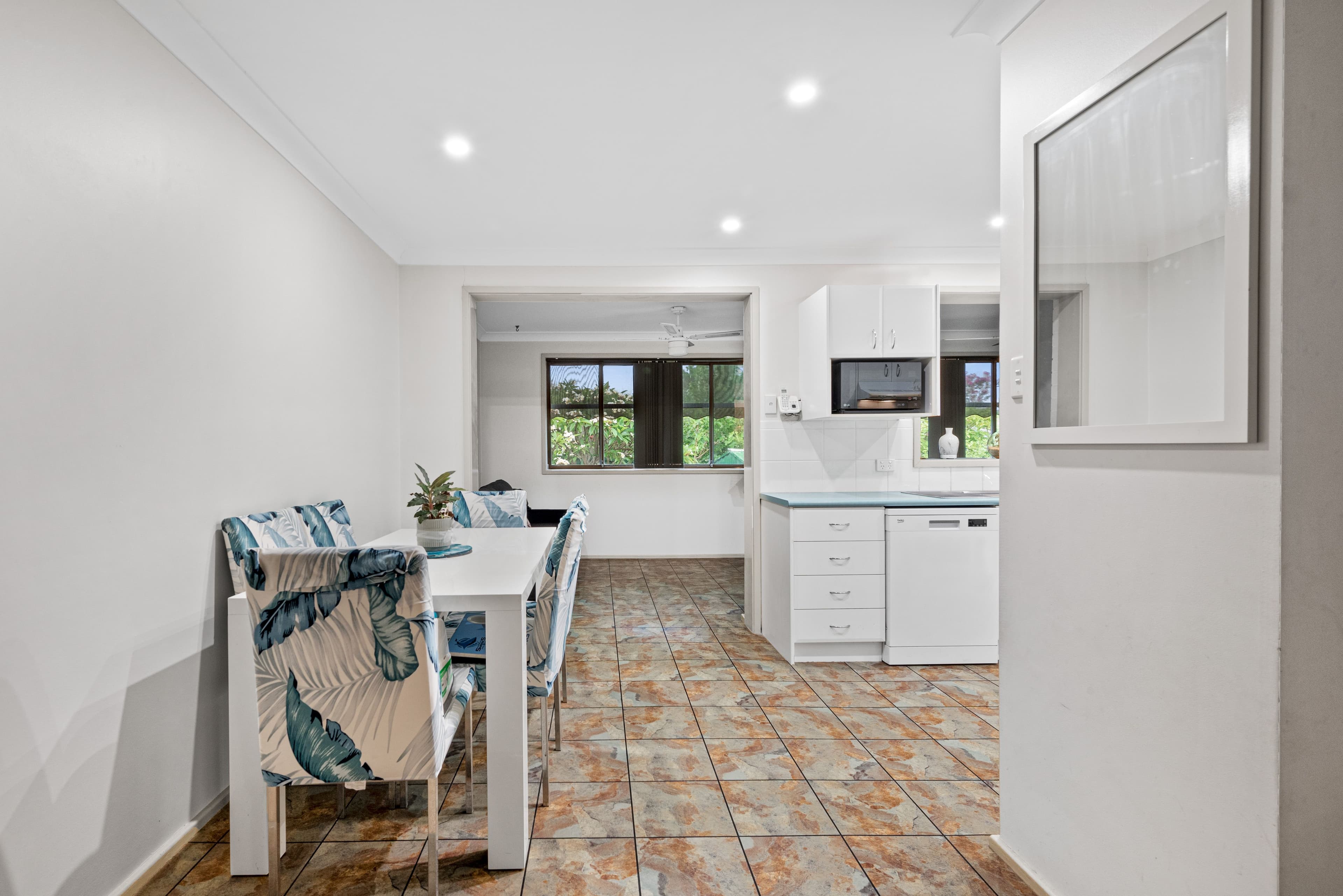 43 Randall Avenue, Minto NSW 2566, Minto - Thumbnail 5