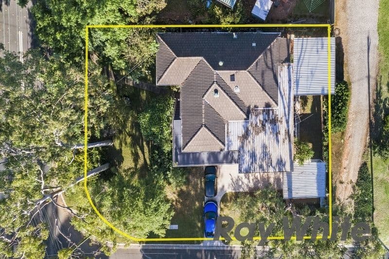 1 Dobson Crescent, Baulkham Hills NSW 2153, Baulkham Hills - Thumbnail 2