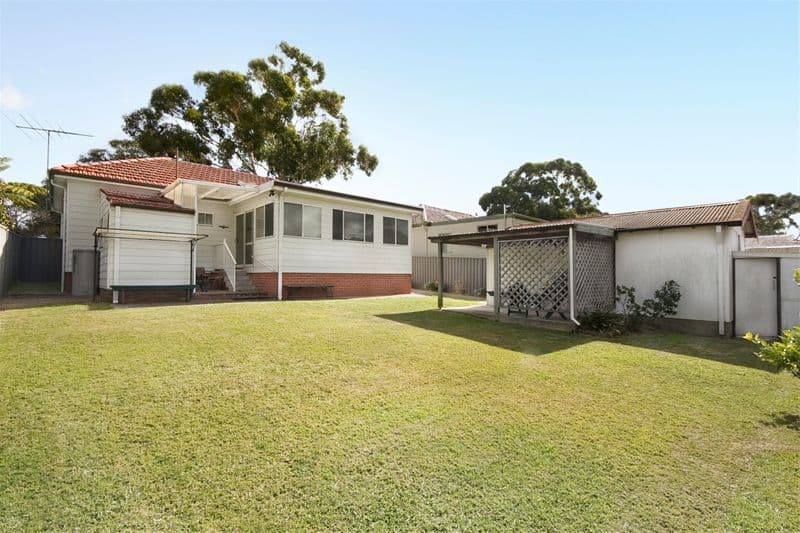 6  Macquarie Street, GYMEA NSW 2227, Gymea - Thumbnail 3