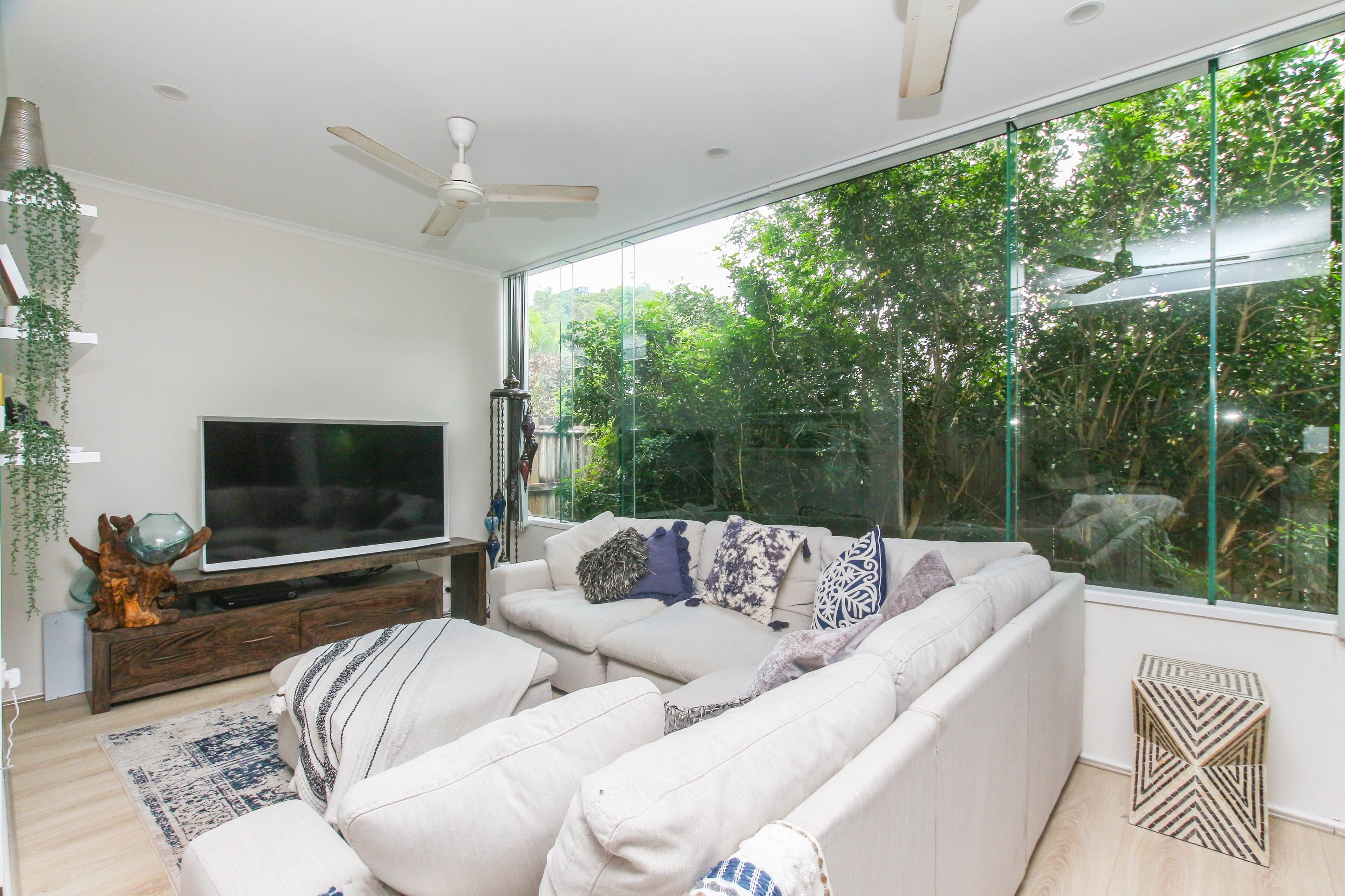 2 Rogers Close, Whitfield QLD 4870, Whitfield - Thumbnail 3