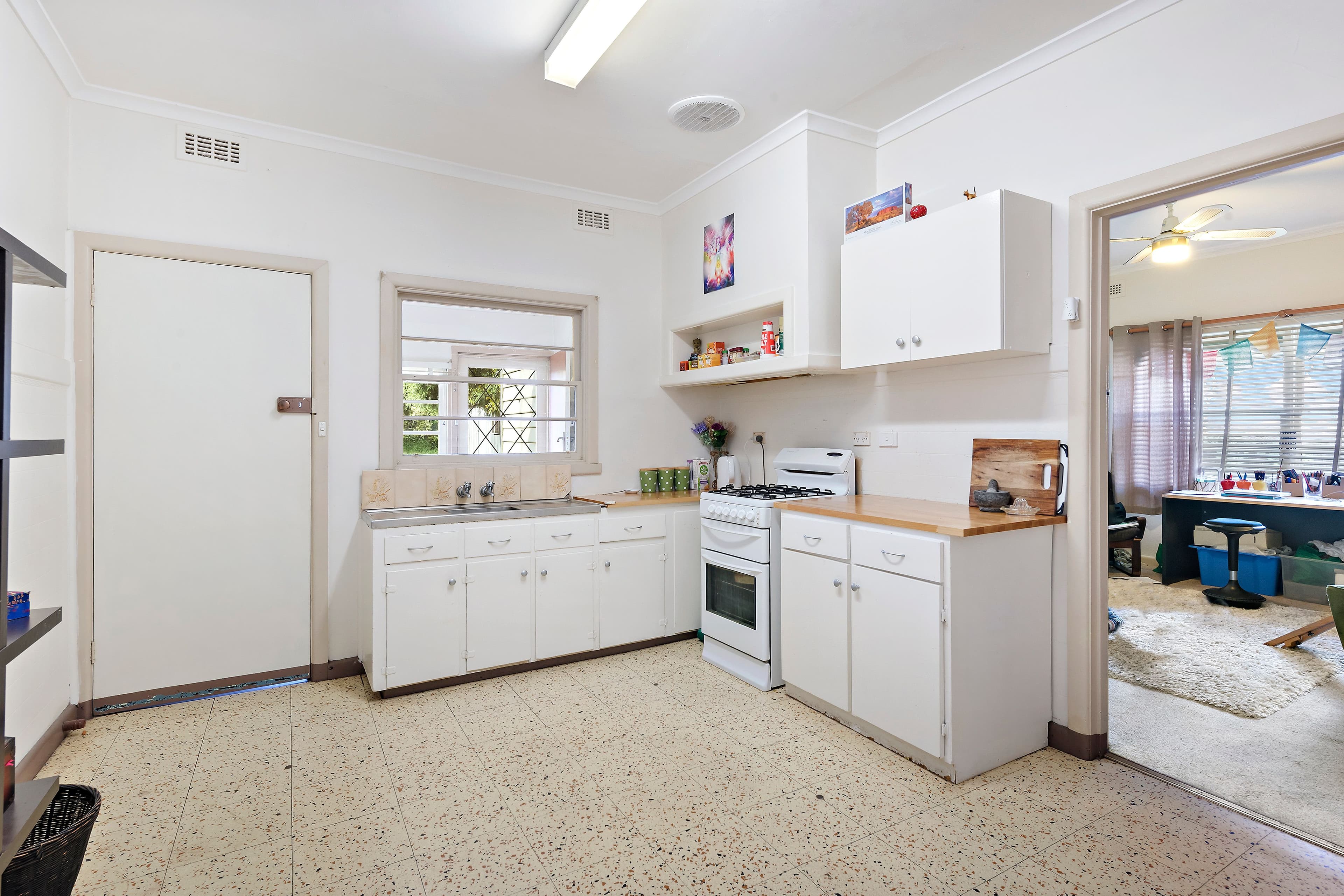 59 Beauford Street, Huntingdale VIC 3166, Huntingdale - Thumbnail 2