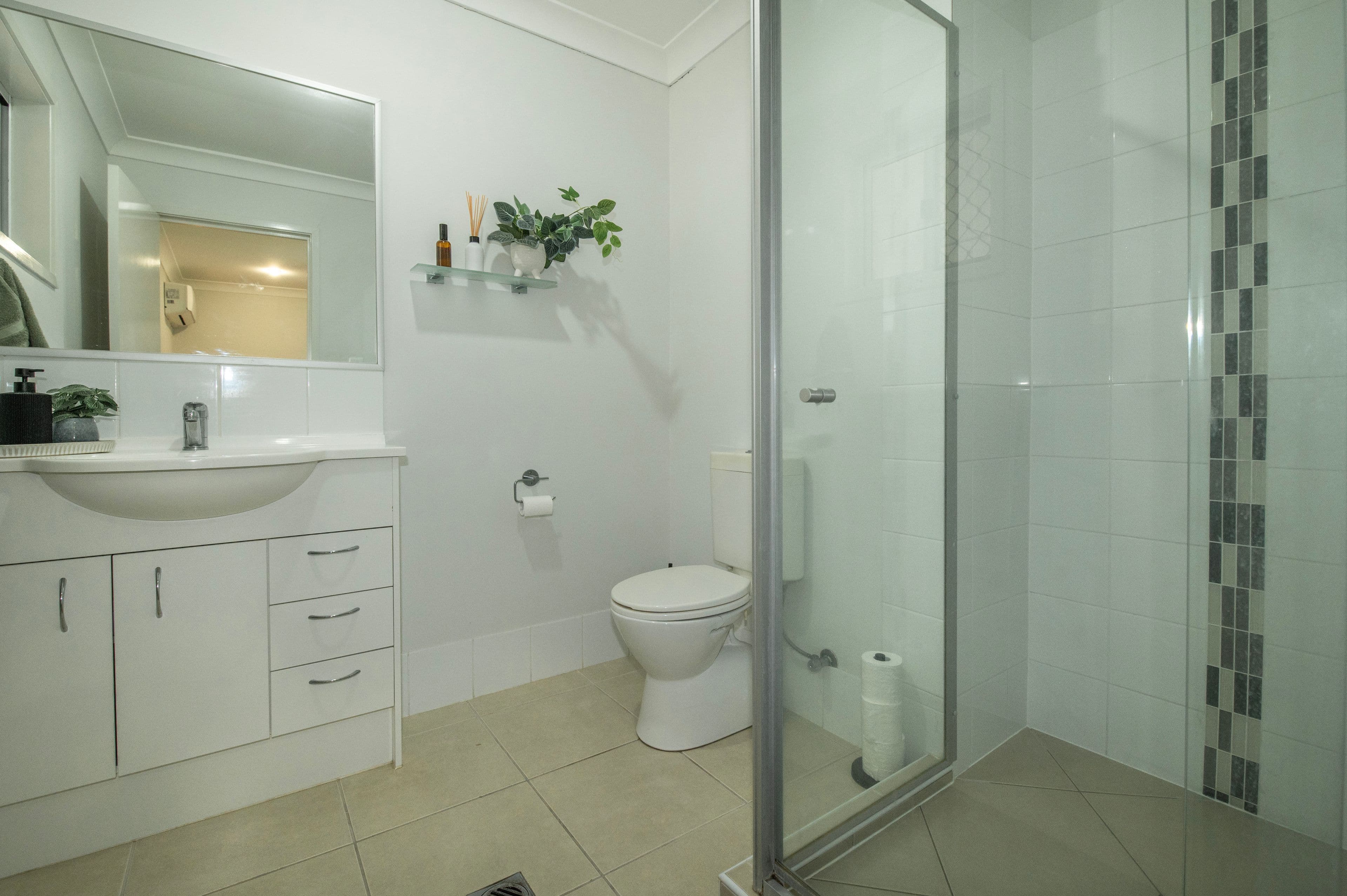 24 Panorama Drive, Biloela QLD 4715, Biloela - Thumbnail 6