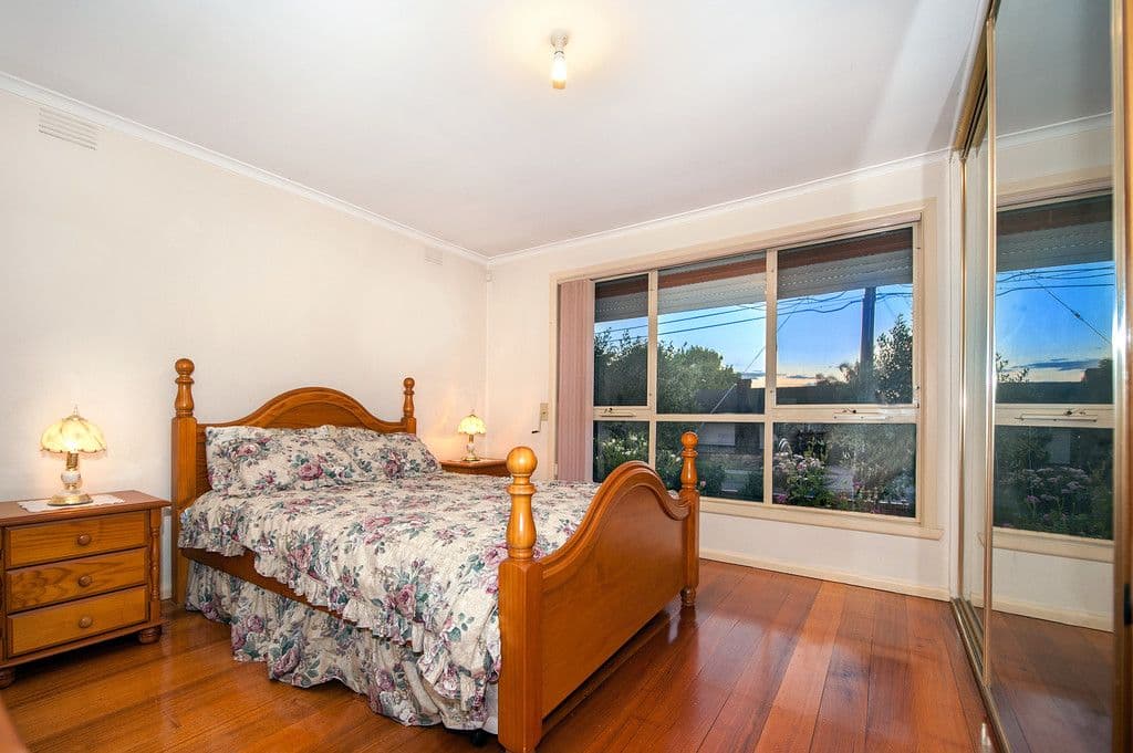 42 Tracey Street, Reservoir VIC 3073, Reservoir - Thumbnail 5