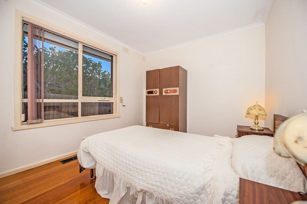 42 Tracey Street, Reservoir VIC 3073, Reservoir - Thumbnail 7