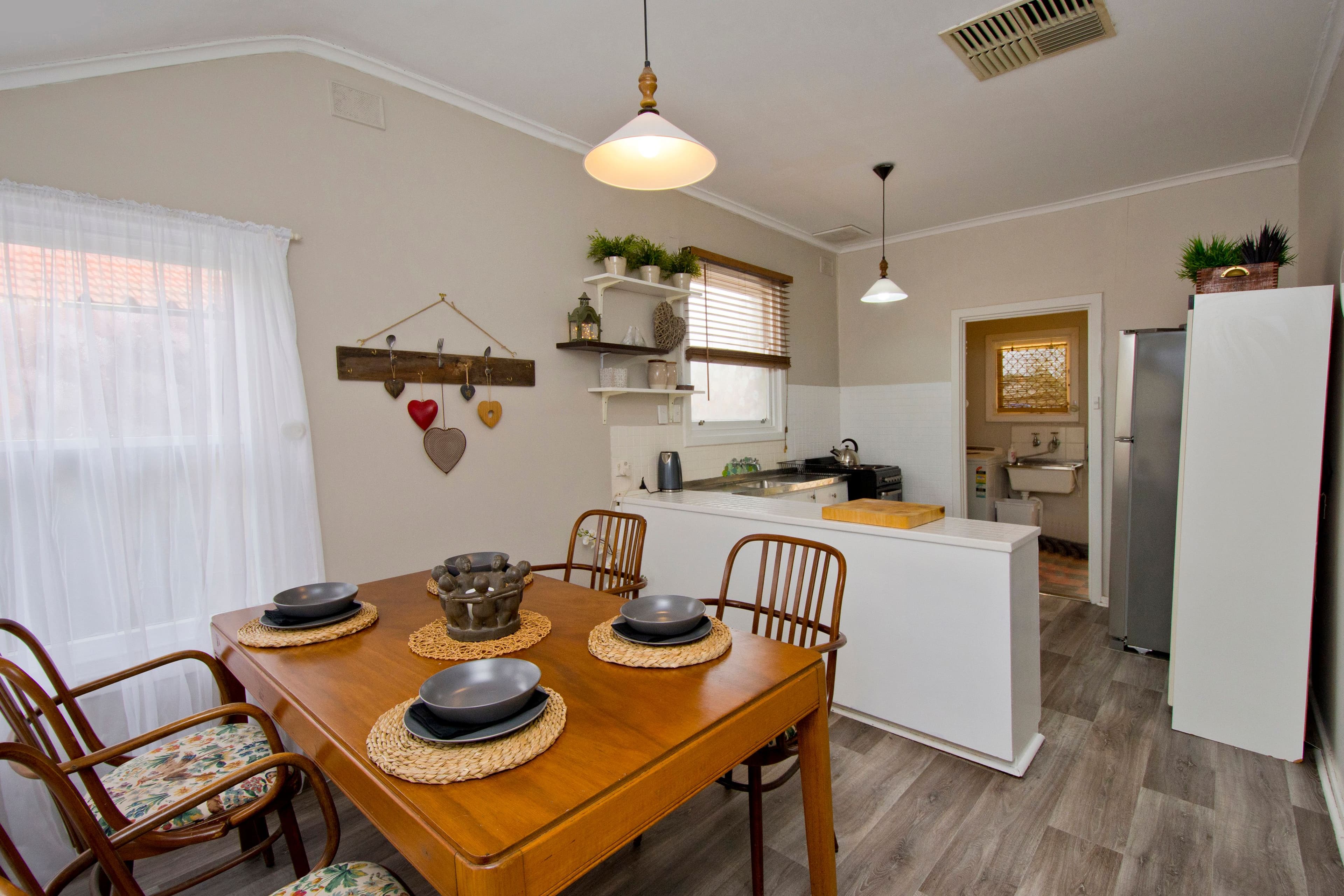 215 Woodford Road, Elizabeth North SA 5113, Elizabeth North - Thumbnail 3