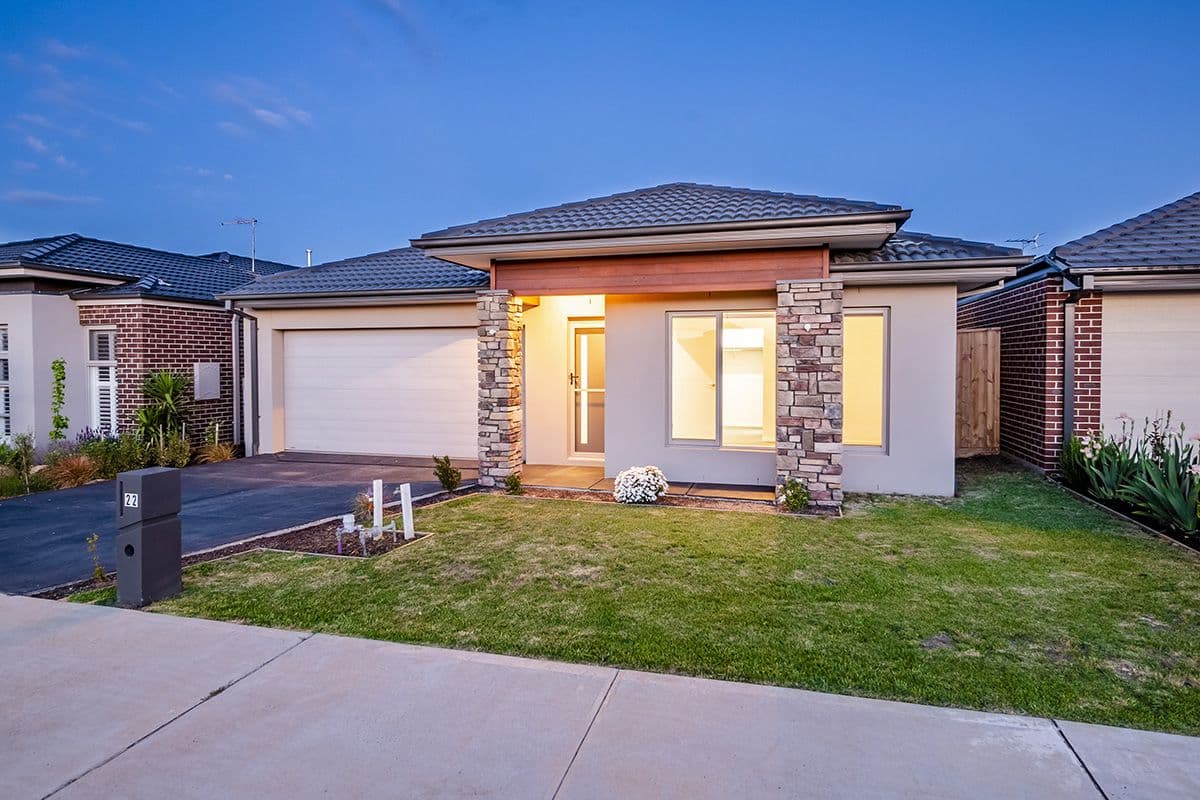 1/107 Ballarat Road, Maidstone - Image 1