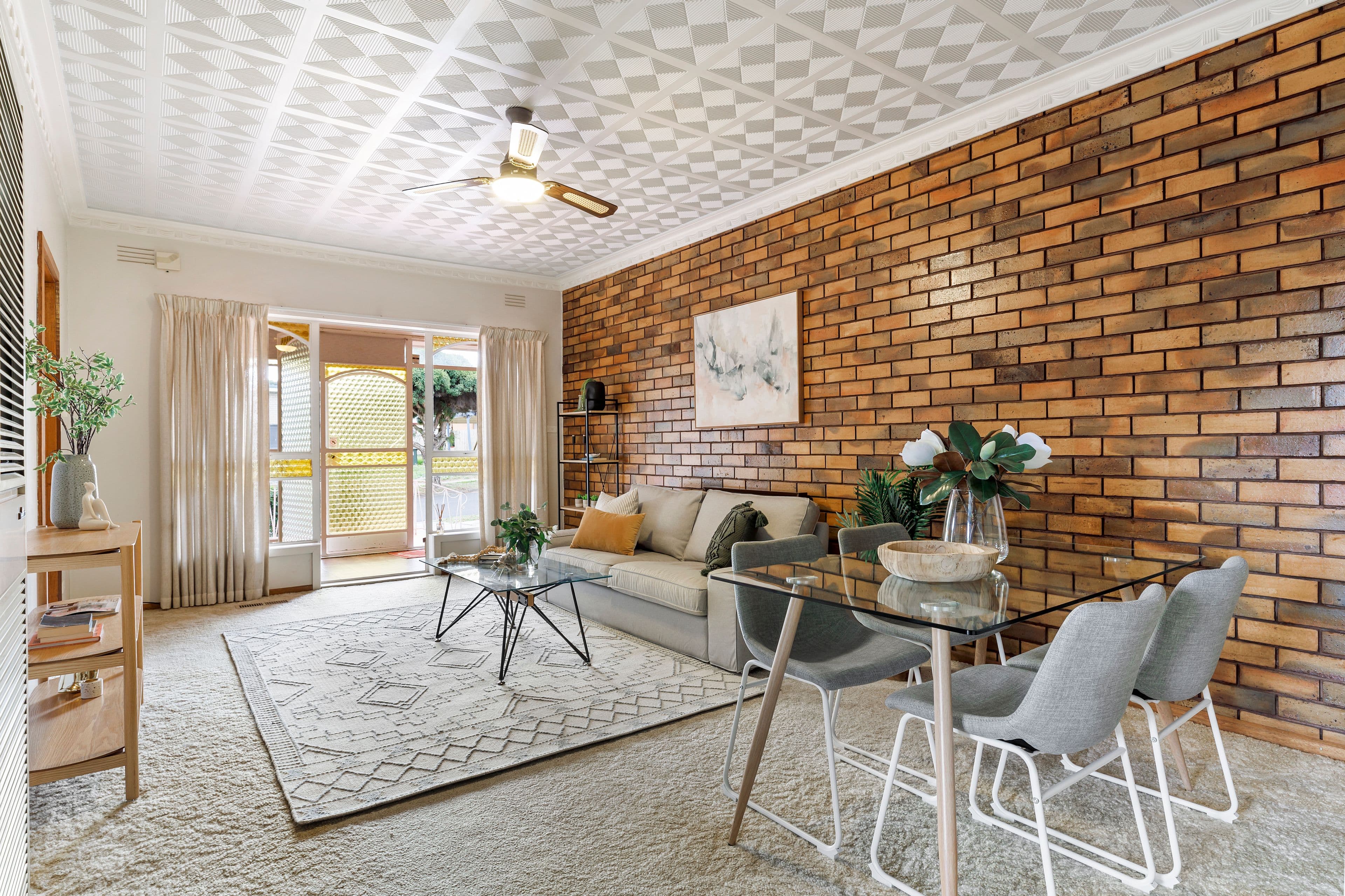 15 Blaxland Drive, Sunbury VIC 3429, Sunbury - Thumbnail 2