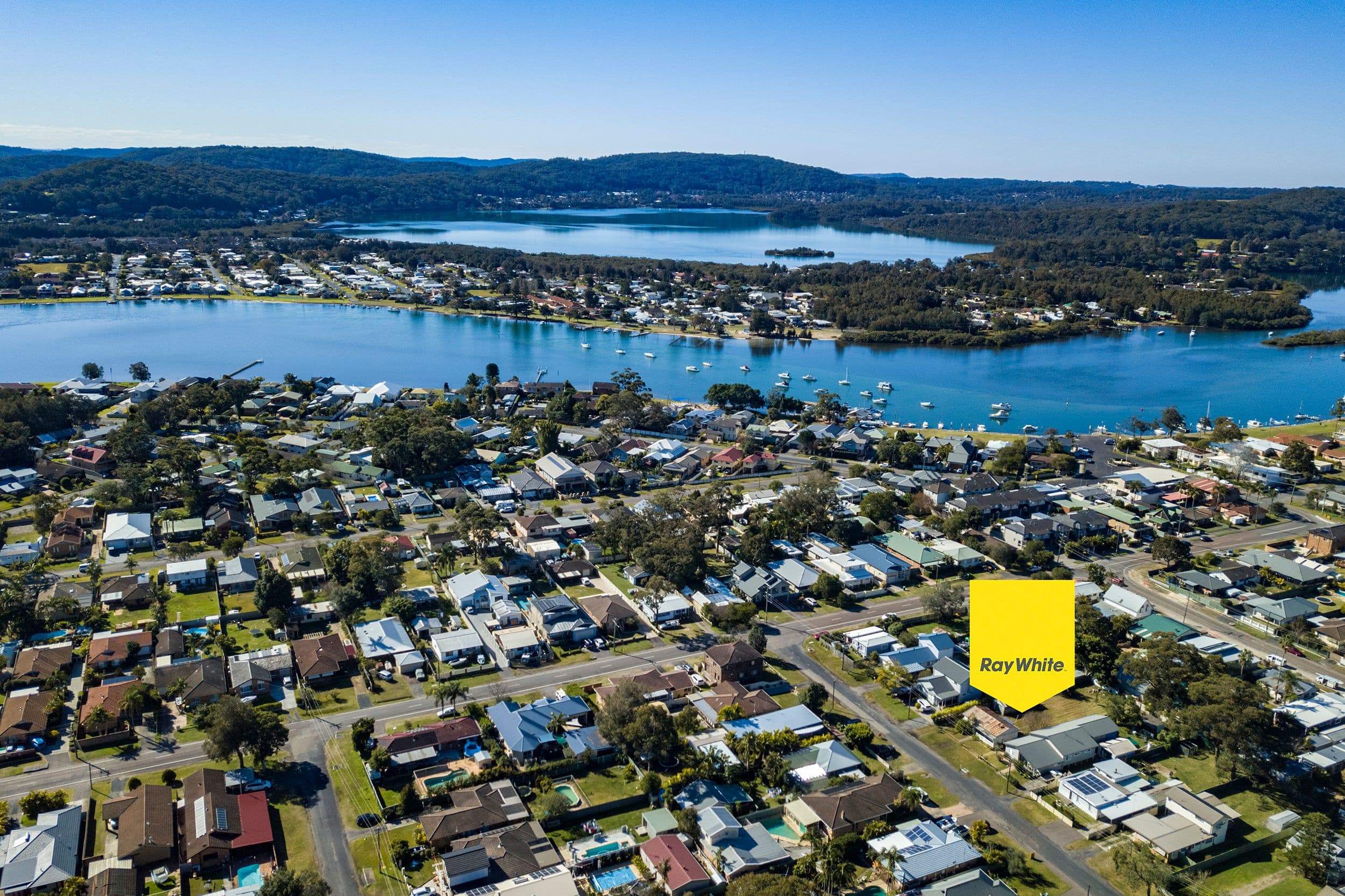 8 Echuca Road, Empire Bay - Image 1