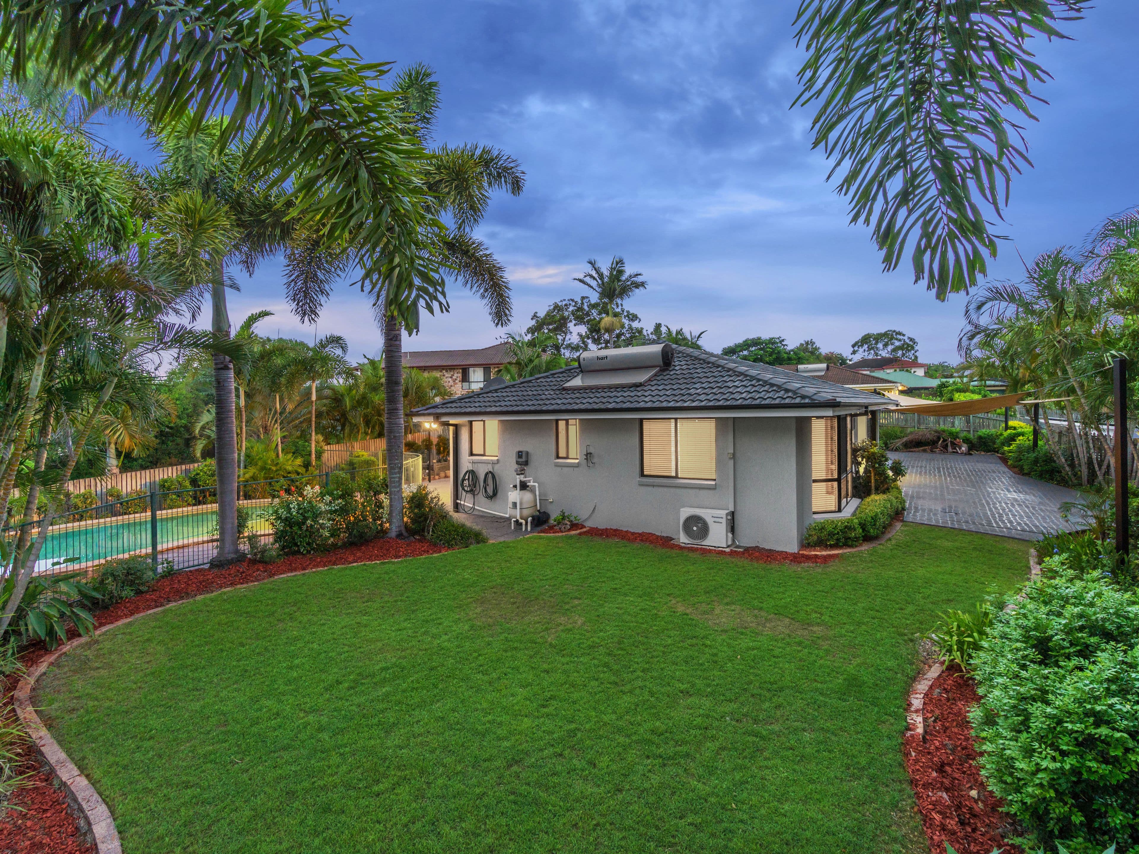 76 Bangalow Street, Bridgeman Downs QLD 4035, Bridgeman Downs - Thumbnail 2