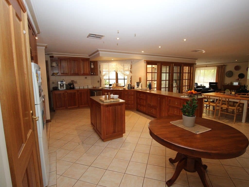 31 Fechner Road, Waikerie SA 5330, Waikerie - Thumbnail 3