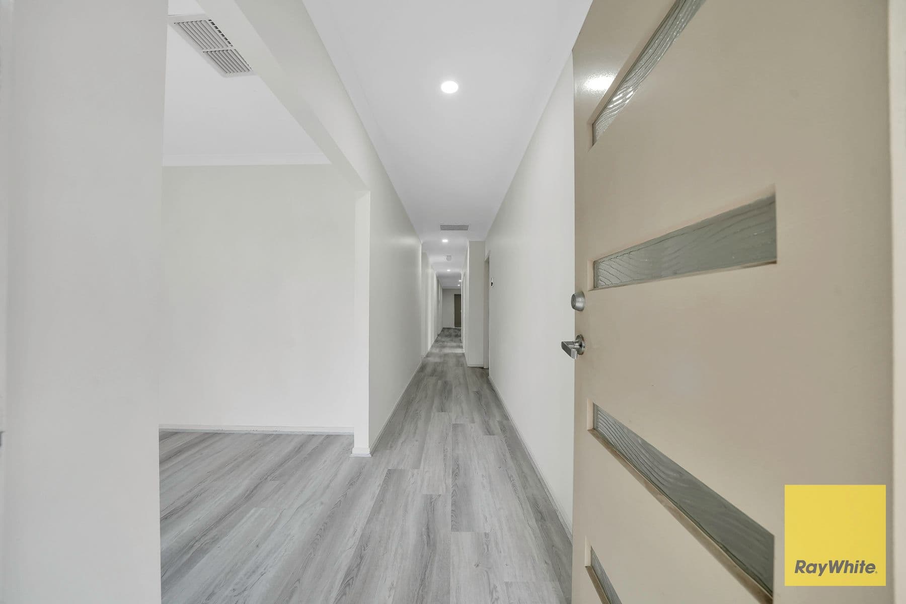 39 Crossway Avenue, Tarneit VIC 3029, Tarneit - Thumbnail 3