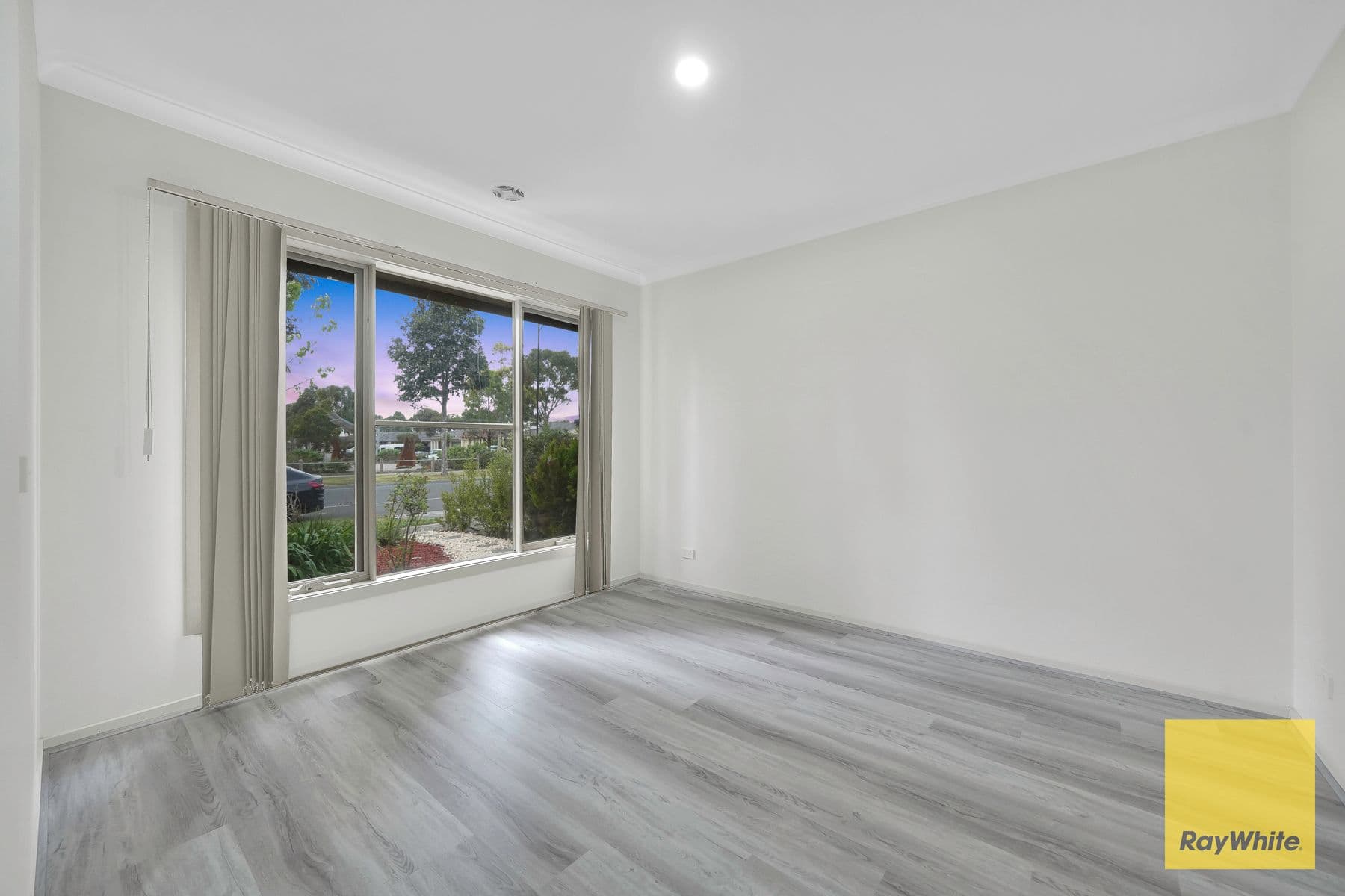 39 Crossway Avenue, Tarneit VIC 3029, Tarneit - Thumbnail 4