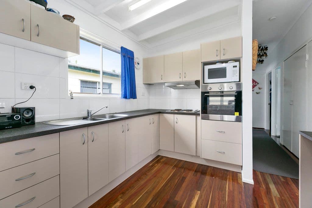 27 Moon Street, Caboolture South QLD 4510, Caboolture South - Thumbnail 4