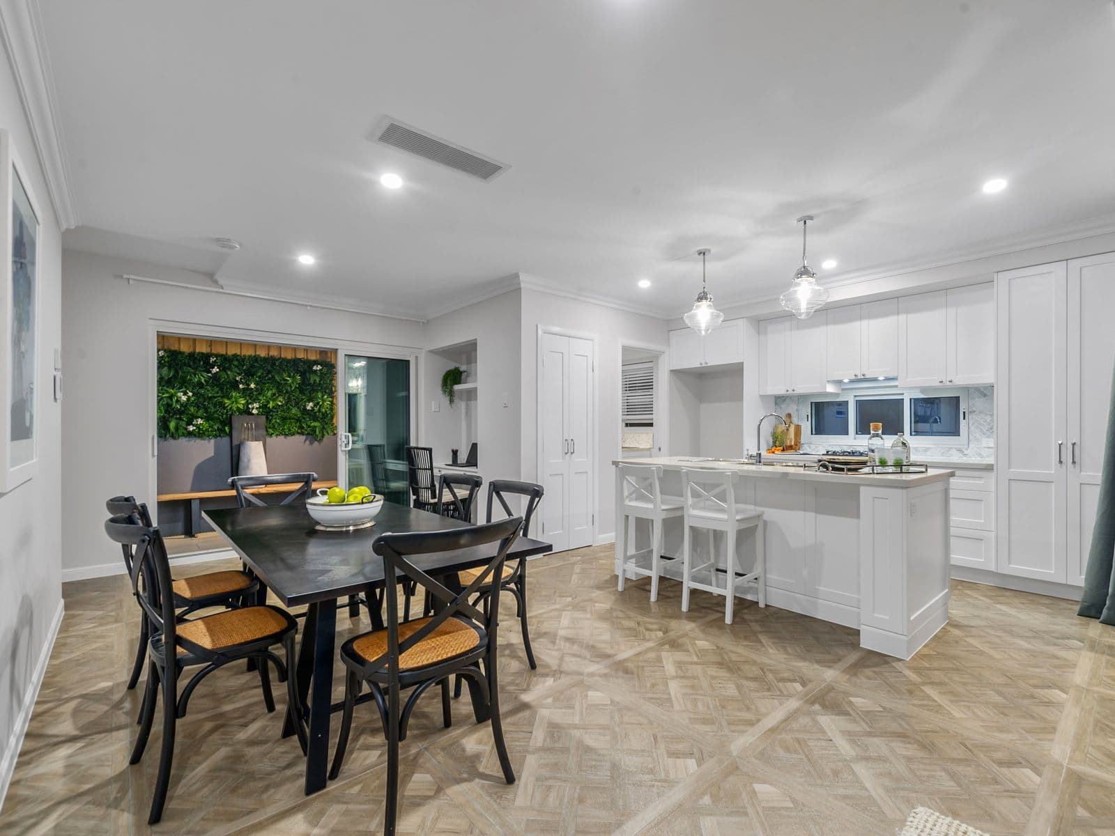 31 Highland Street, Gordon Park QLD 4031, Gordon Park - Thumbnail 3