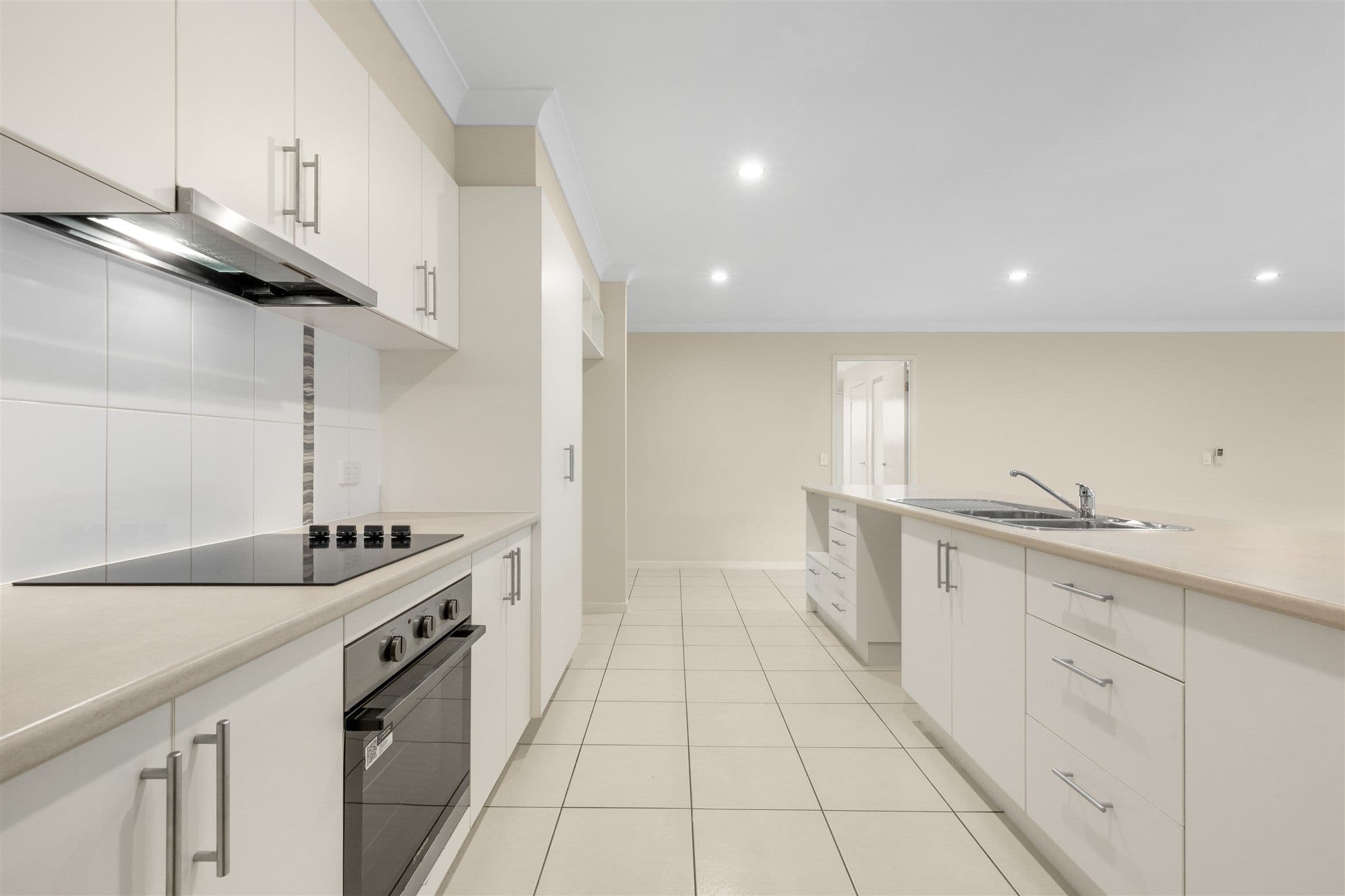 133 Inverness Street, Upper Kedron QLD 4055, Upper Kedron - Thumbnail 3