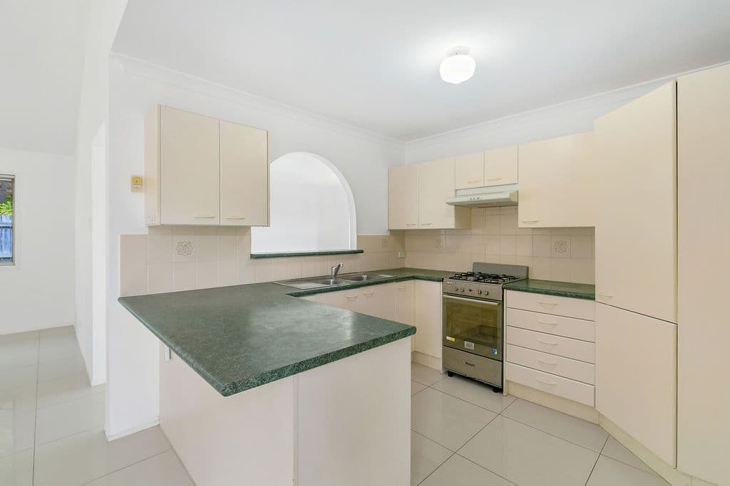 11 Atkinson Close, Coopers Plains QLD 4108, Coopers Plains - Thumbnail 3