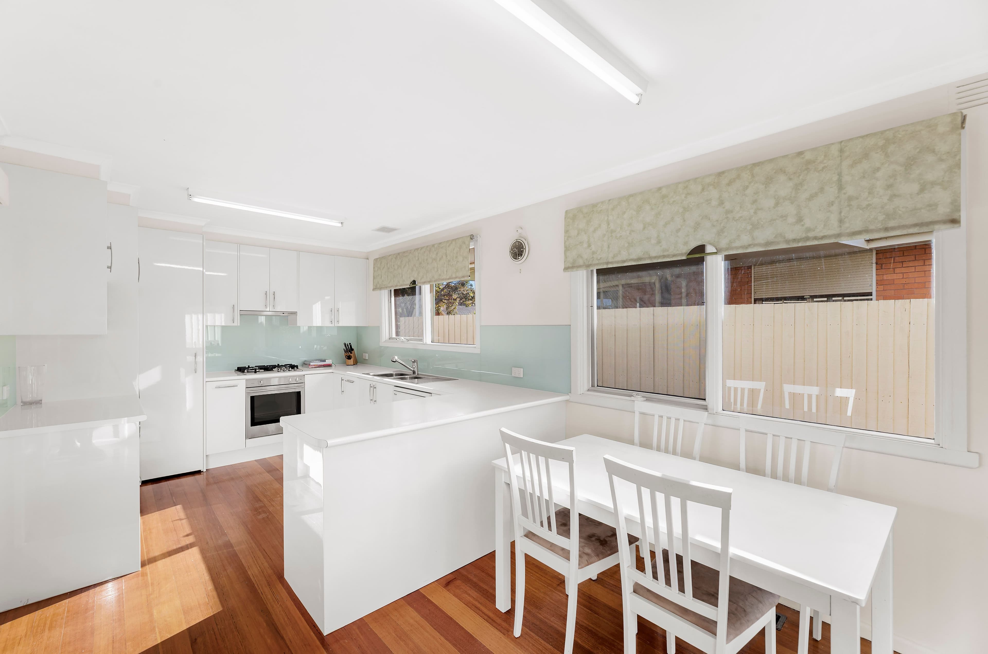 28 Abercrombie Street, Oakleigh South VIC 3167, Oakleigh South - Thumbnail 3
