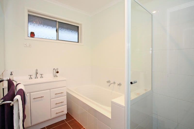 19 Fairfield Avenue, BELMONT VIC 3216, Belmont - Thumbnail 8