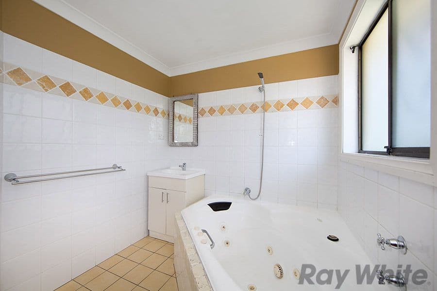 4 Wirriga Avenue, Charmhaven - Thumbnail 6