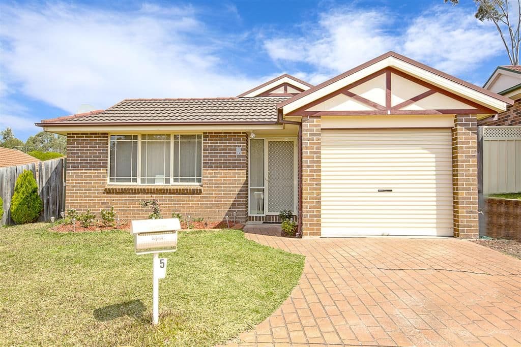 5 Rosea Place, GLENMORE PARK NSW 2745, Glenmore Park - Thumbnail 2