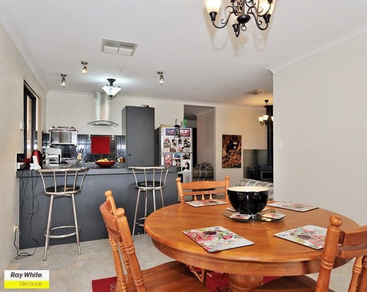 28 Marsala Way, ELLENBROOK WA 6069, Ellenbrook - Thumbnail 3