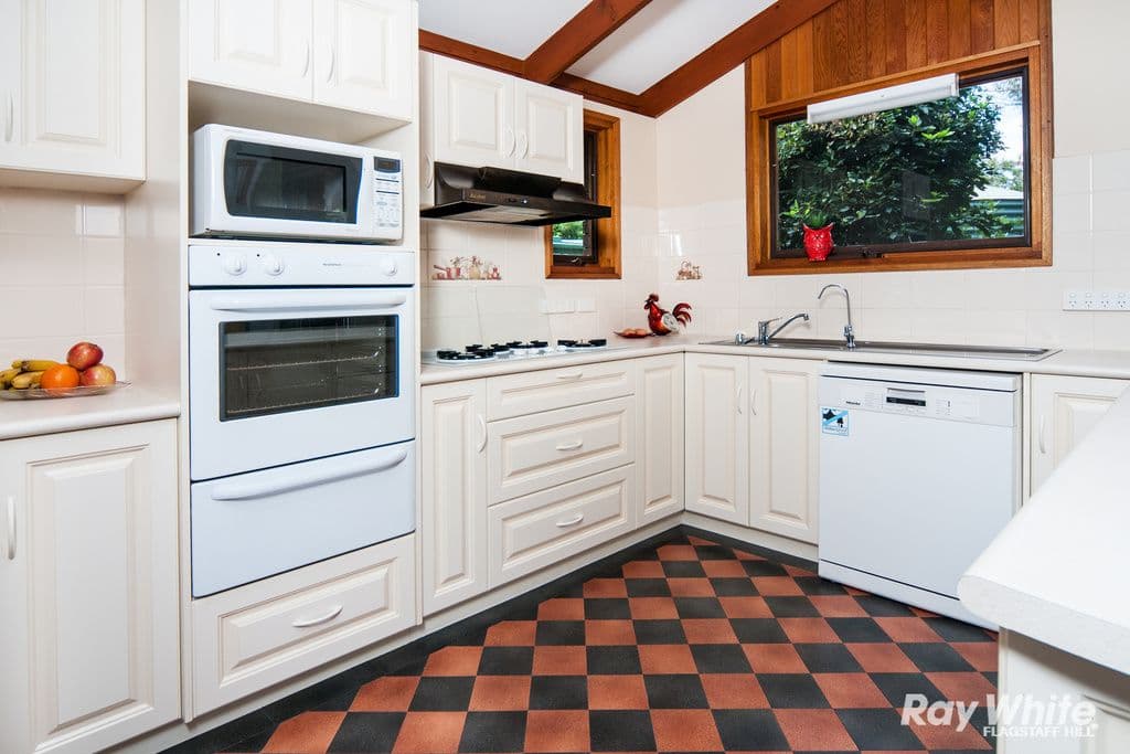 17 Robbie Drive, REYNELLA EAST SA 5161, Reynella East - Thumbnail 2