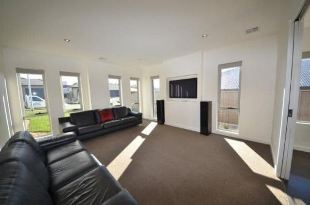 8 Gladstone Place, PROSPECT TAS 7250, Prospect - Thumbnail 3