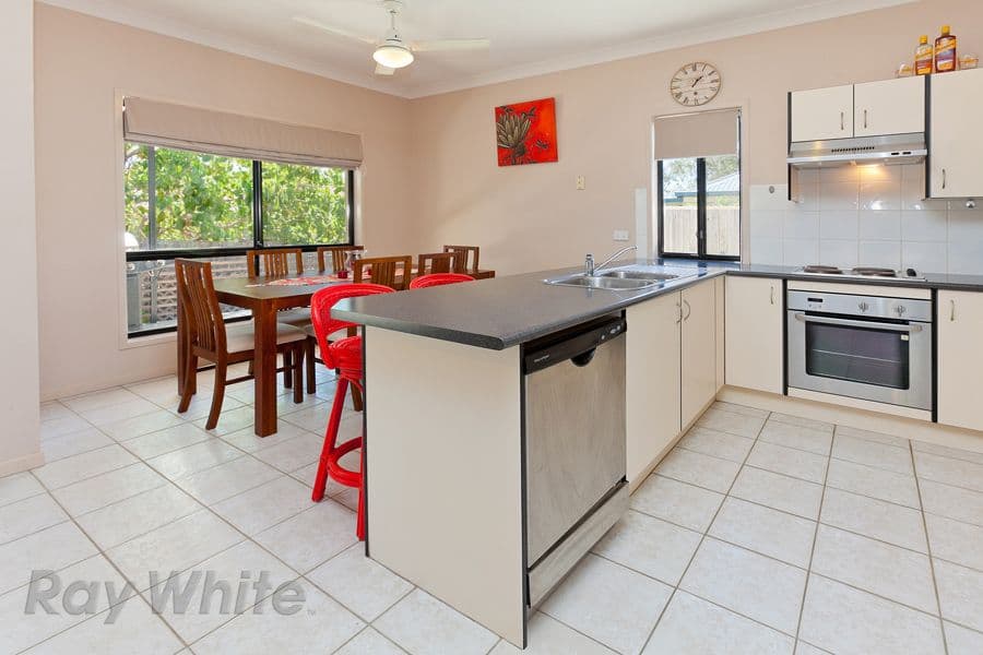 11 Jezabel Drive, SPRINGFIELD LAKES QLD 4300, Springfield Lakes - Thumbnail 4
