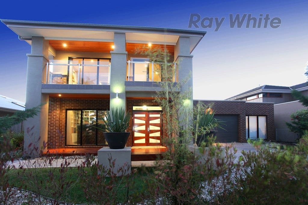 24 Alamanda Boulevard, POINT COOK VIC 3030, Point Cook - Image 1