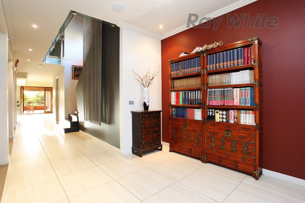 24 Alamanda Boulevard, POINT COOK VIC 3030, Point Cook - Thumbnail 2