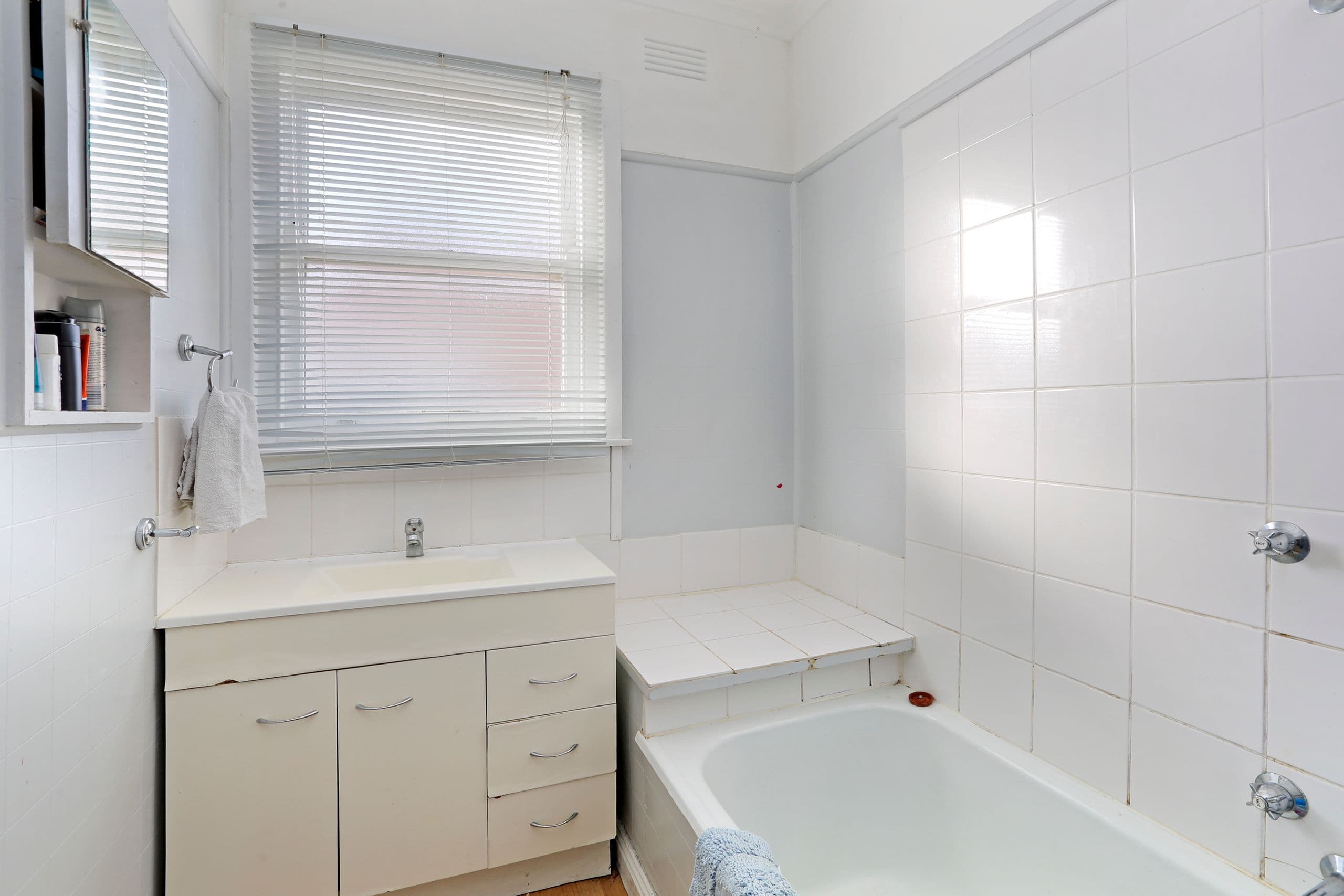 49 Ontario Avenue, Corio VIC 3214, Corio - Thumbnail 6