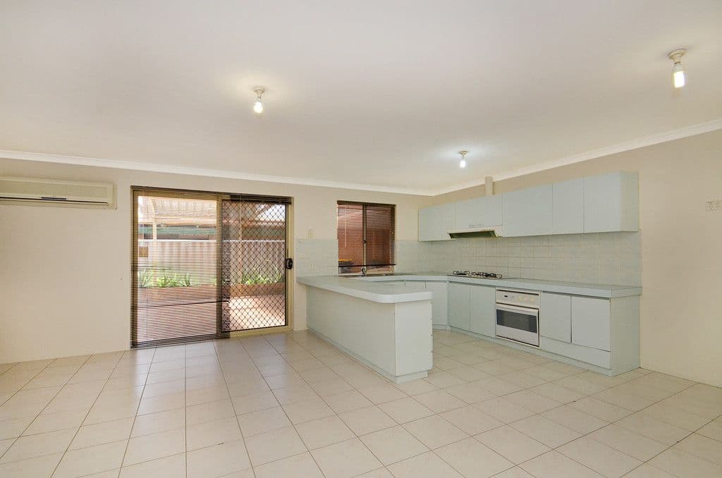 1 Bryce Gardens, Ballajura WA 6066, Ballajura - Thumbnail 2