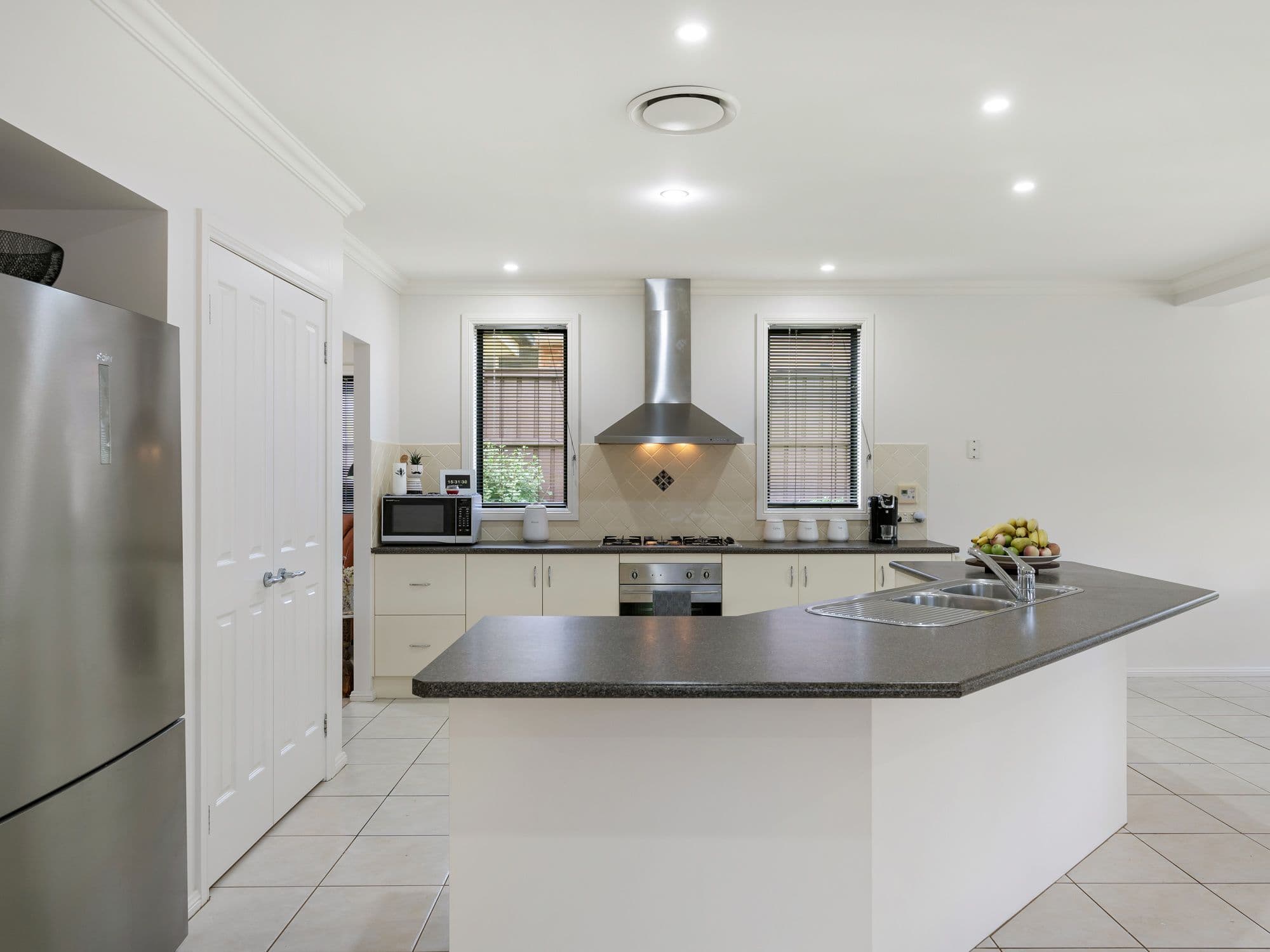 67 Sir Joseph Banks Drive, Bateau Bay NSW 2261, Bateau Bay - Thumbnail 7