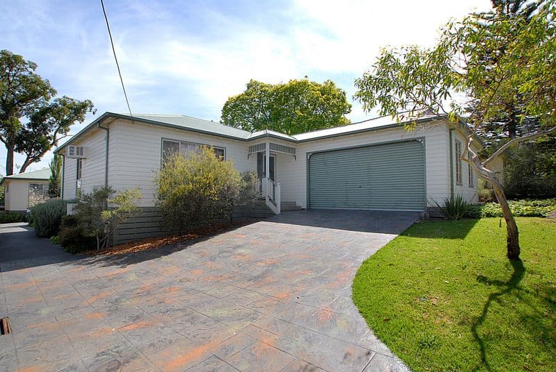 8 Hillcrest Avenue, Ferntree Gully VIC 3156, Ferntree Gully - Image 1