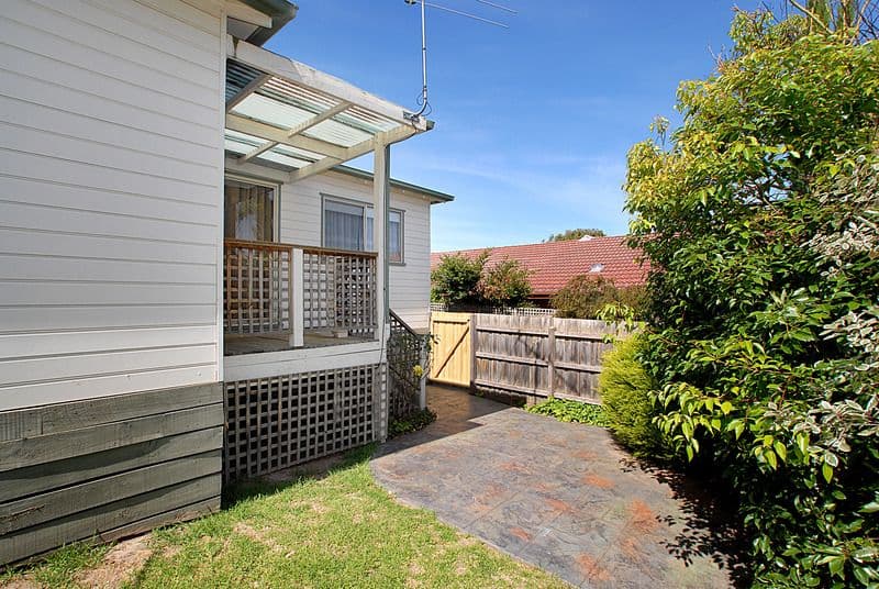8 Hillcrest Avenue, Ferntree Gully VIC 3156, Ferntree Gully - Thumbnail 7