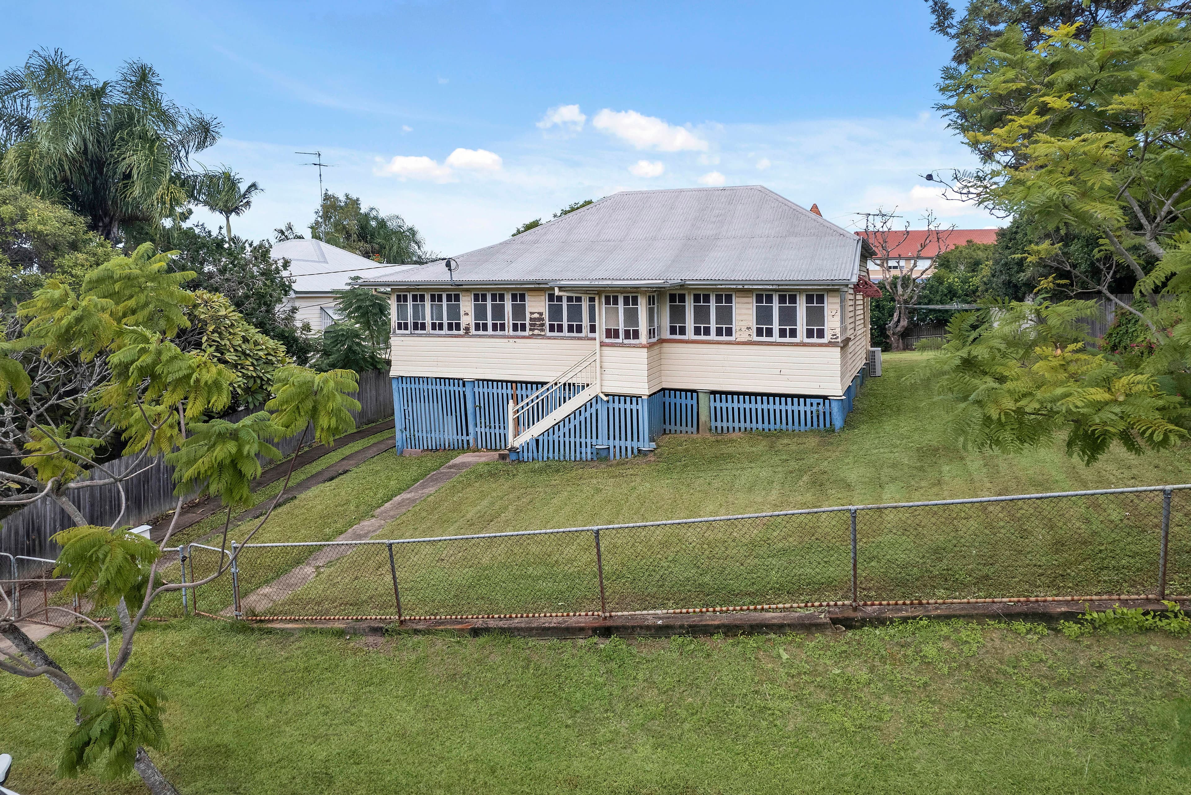 32 Thorne Street, Windsor QLD 4030, Windsor - Thumbnail 2
