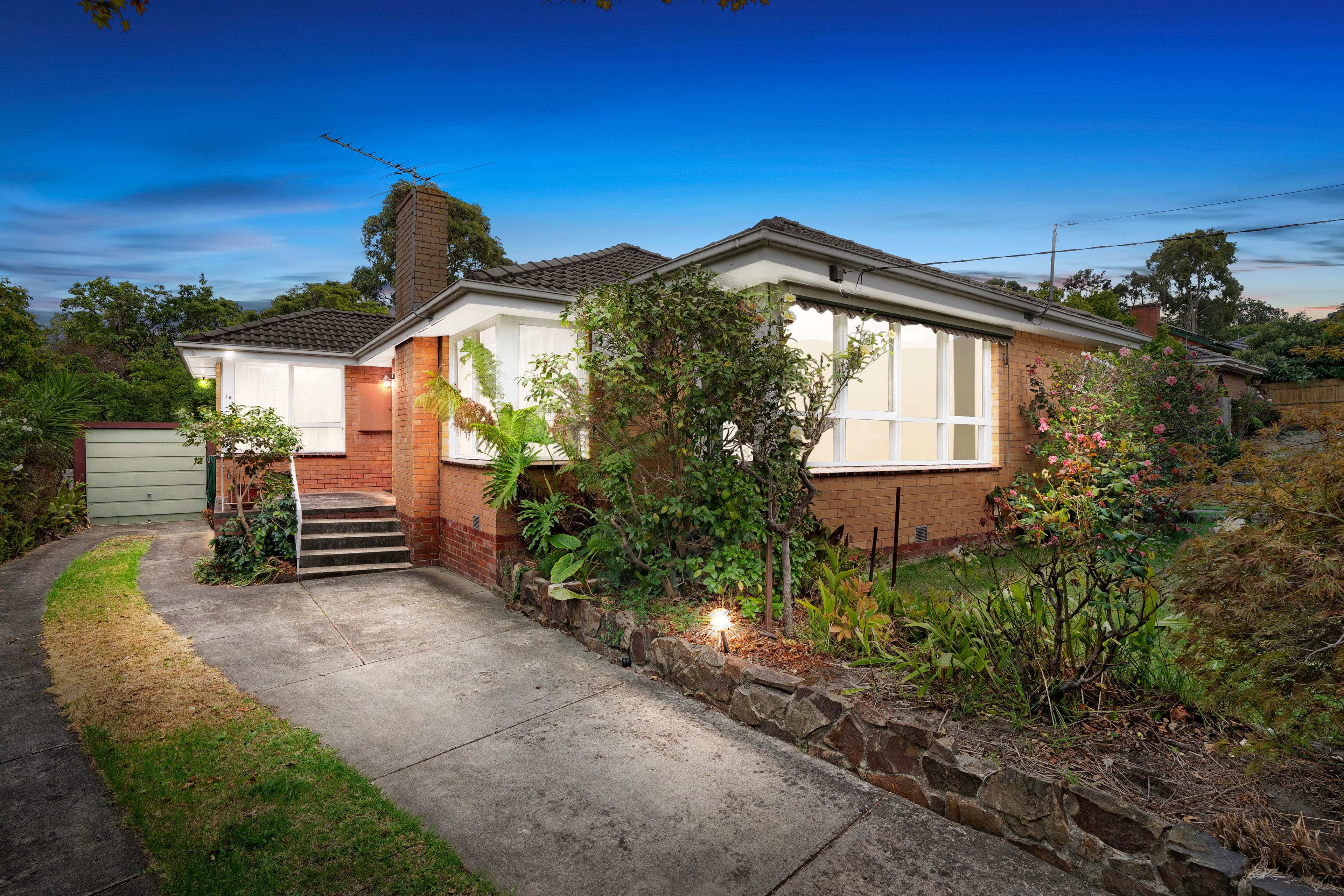 18 Byron Street, Ringwood VIC 3134, Ringwood - Image 1