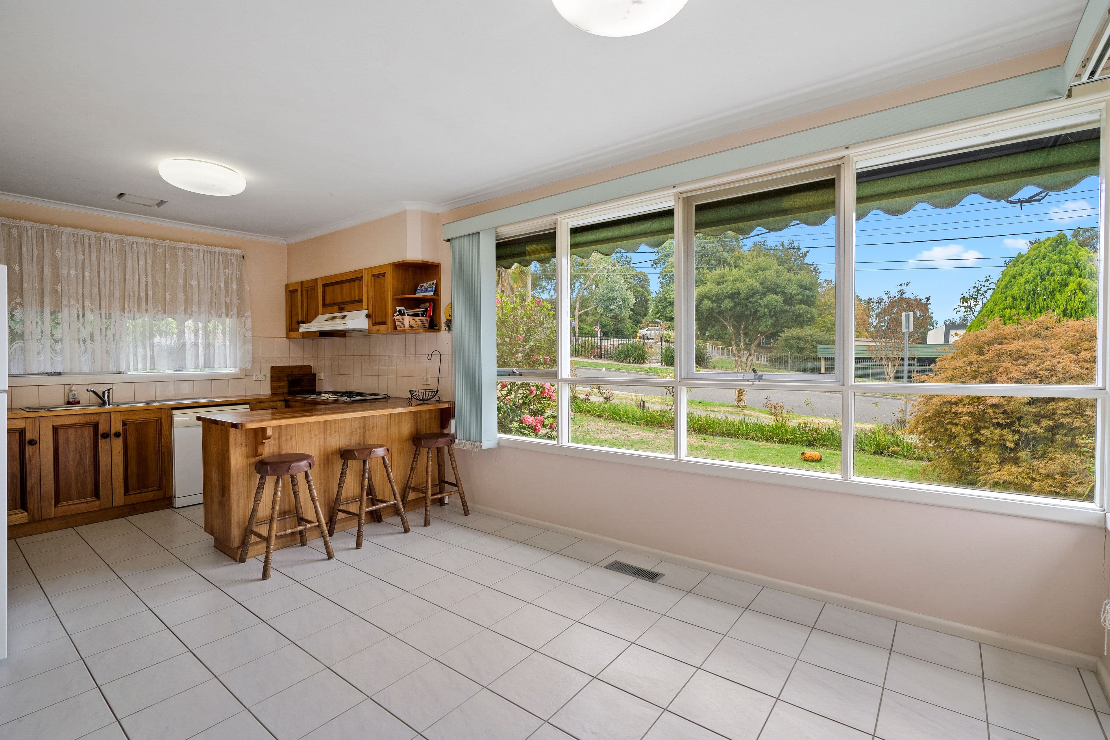 18 Byron Street, Ringwood VIC 3134, Ringwood - Thumbnail 4