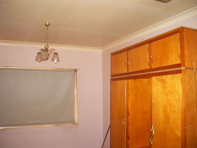 124 Patton Street, BROKEN HILL NSW 2880, Broken Hill - Thumbnail 2