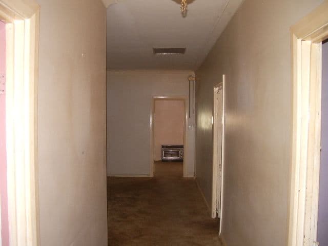 124 Patton Street, BROKEN HILL NSW 2880, Broken Hill - Thumbnail 5